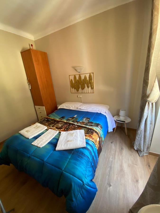 Double Room with Shared Toilet
