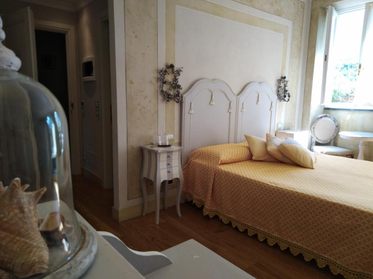 Camera Matrimoniale/Doppia con Letti Singoli