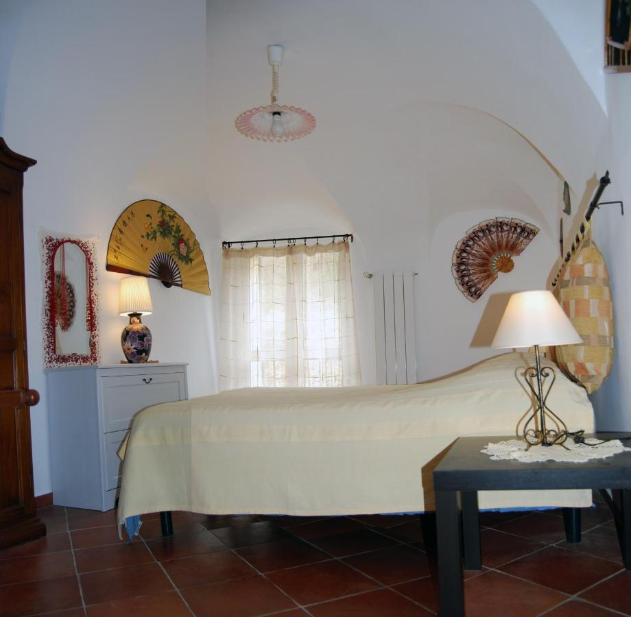Zweibettzimmer mit eigenem Bad außerhalb des Zimmers