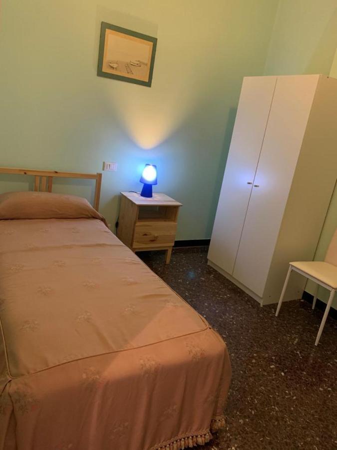 Habitación Individual con baño privado