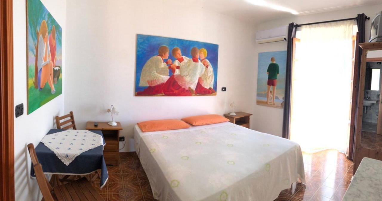 Camera Matrimoniale/Doppia con Letti Singoli con Bagno Privato