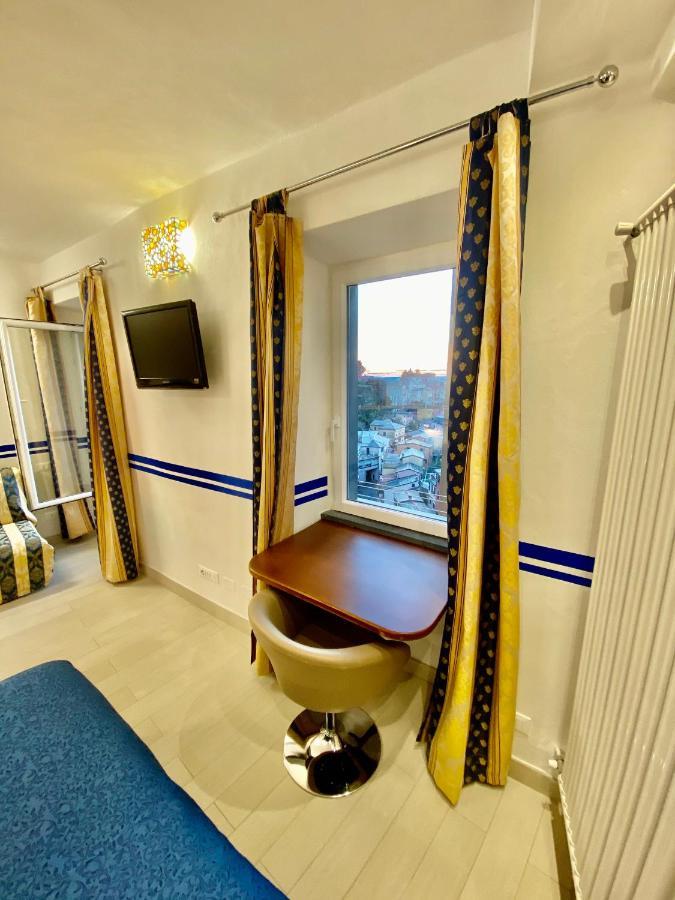 Quadruple Room Sea View