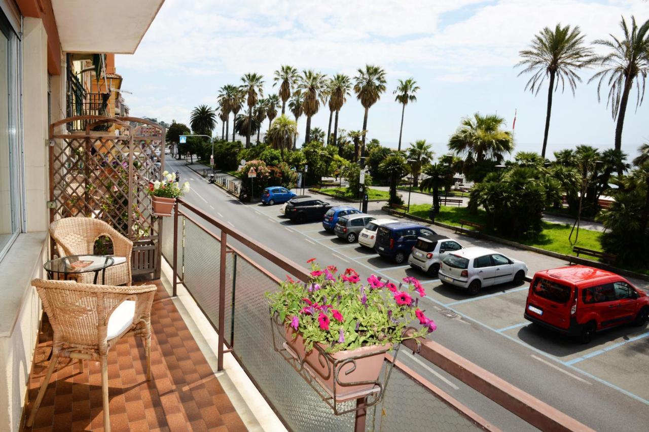 Deluxe Quadruple Room Balcony Sea View,1090775133:JPEG
