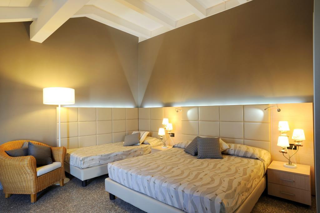 Two-Bedroom Penthouse Apartment with Sea View (5 adults + 1 child),115128638:JPEG