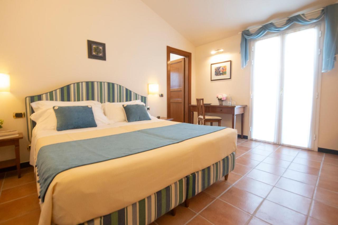 Standard Double Room,1216091701:JPEG