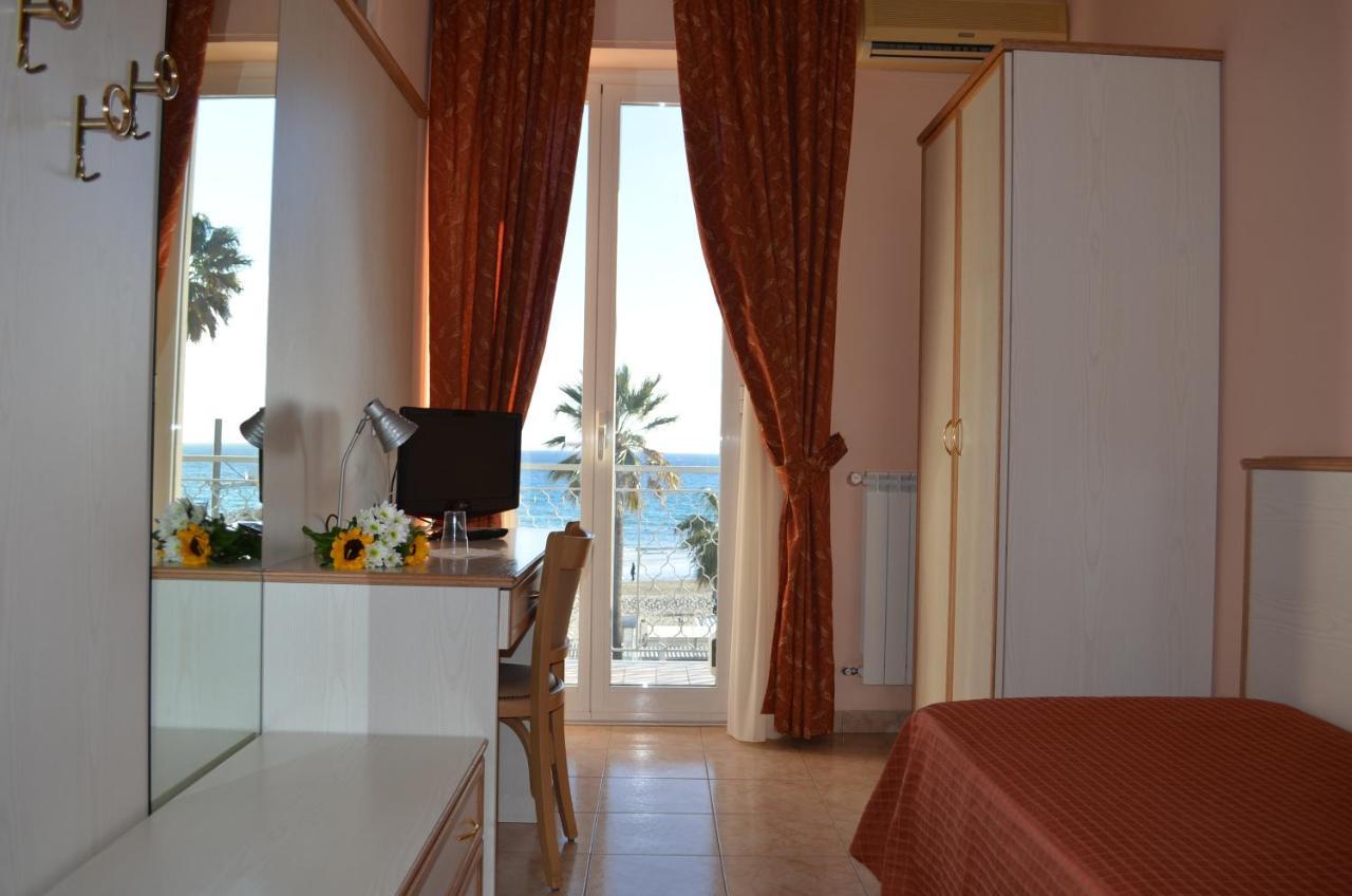 Standard Single Room with Sea View,1187979535:JPEG