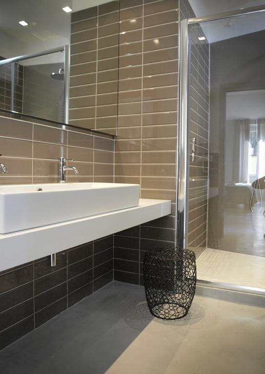 Double or Twin Room with Terrace