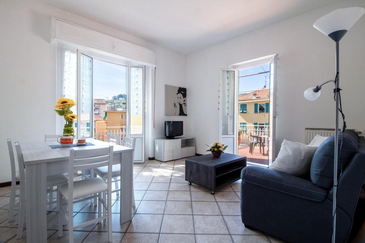 Two-Bedroom Apartment,1291886623:JPEG
