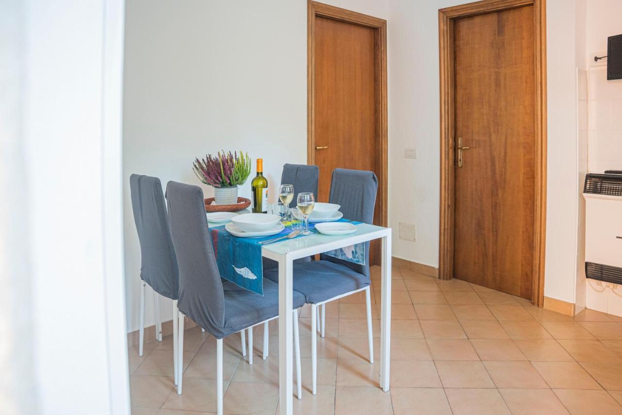 Two-Bedroom Apartment,1310857930:JPEG