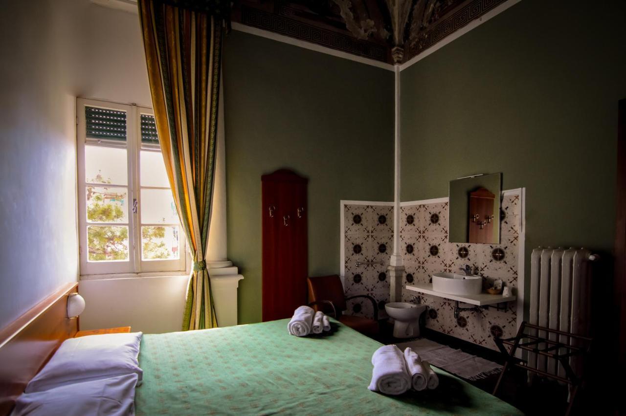 Double or Twin Room with Private External Bathroom,1396073753:JPEG