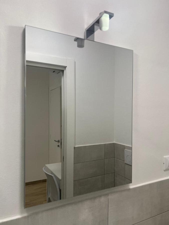 Single Room Private Bathroom