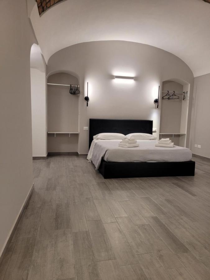 Deluxe King Suite,1397565203:JPEG