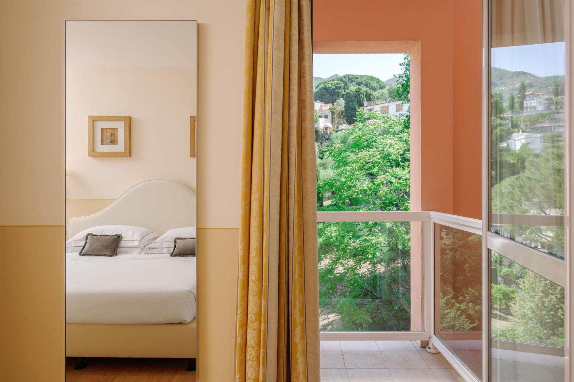 Prestige Zimmer mit Parkblick