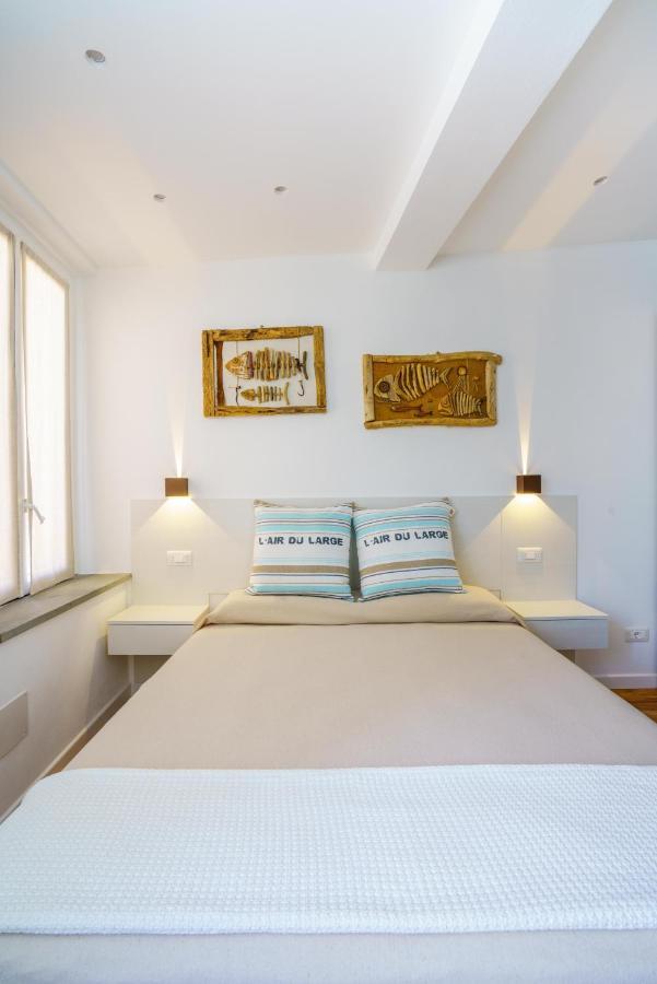 Double Room,1464513241:JPEG