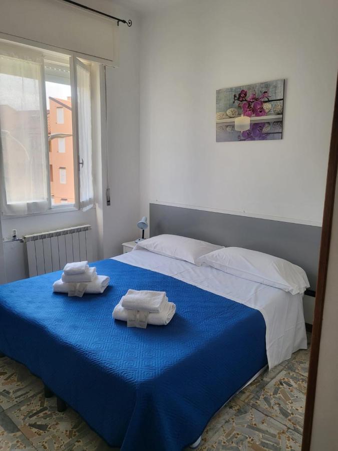 Doppel- oder Zweibettzimmer