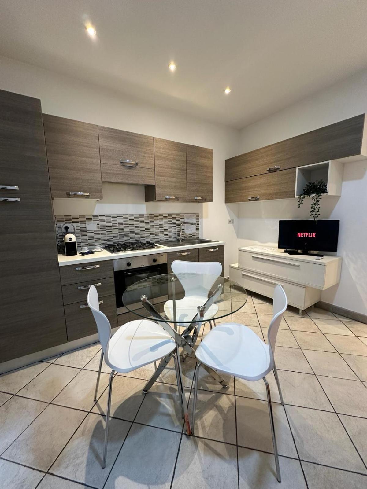 Studio Apartment