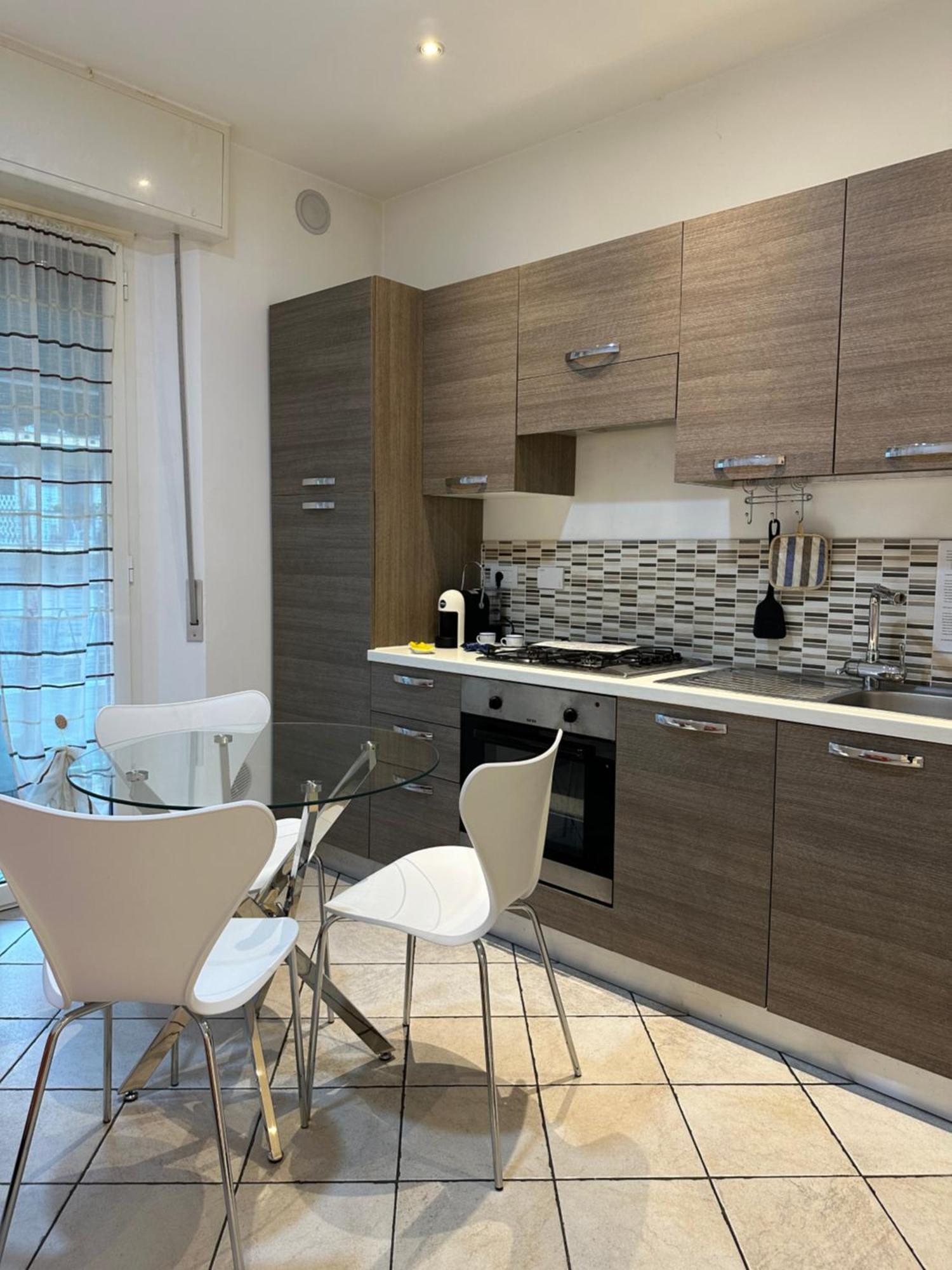 Studio Apartment