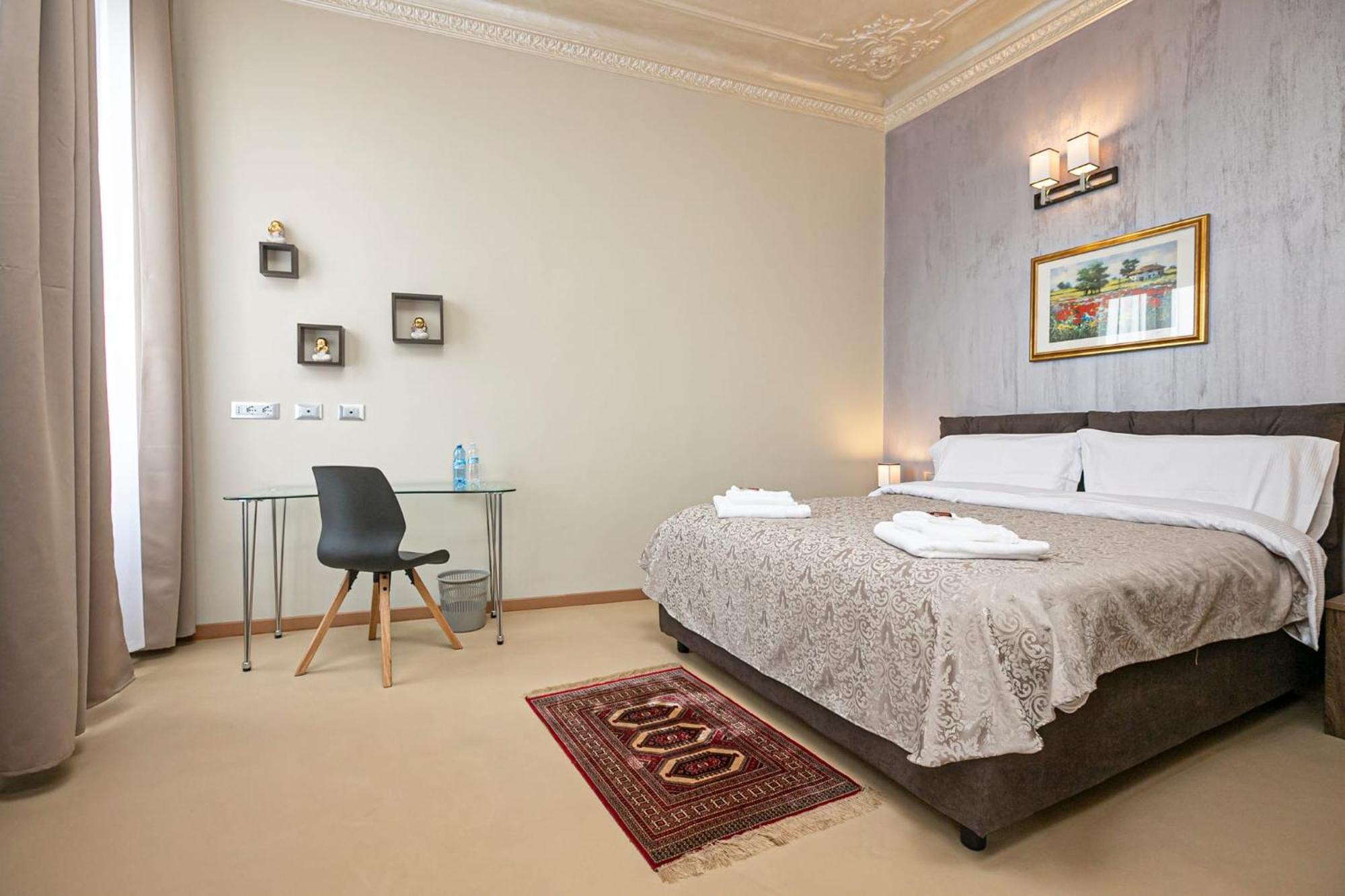 Large Double Room