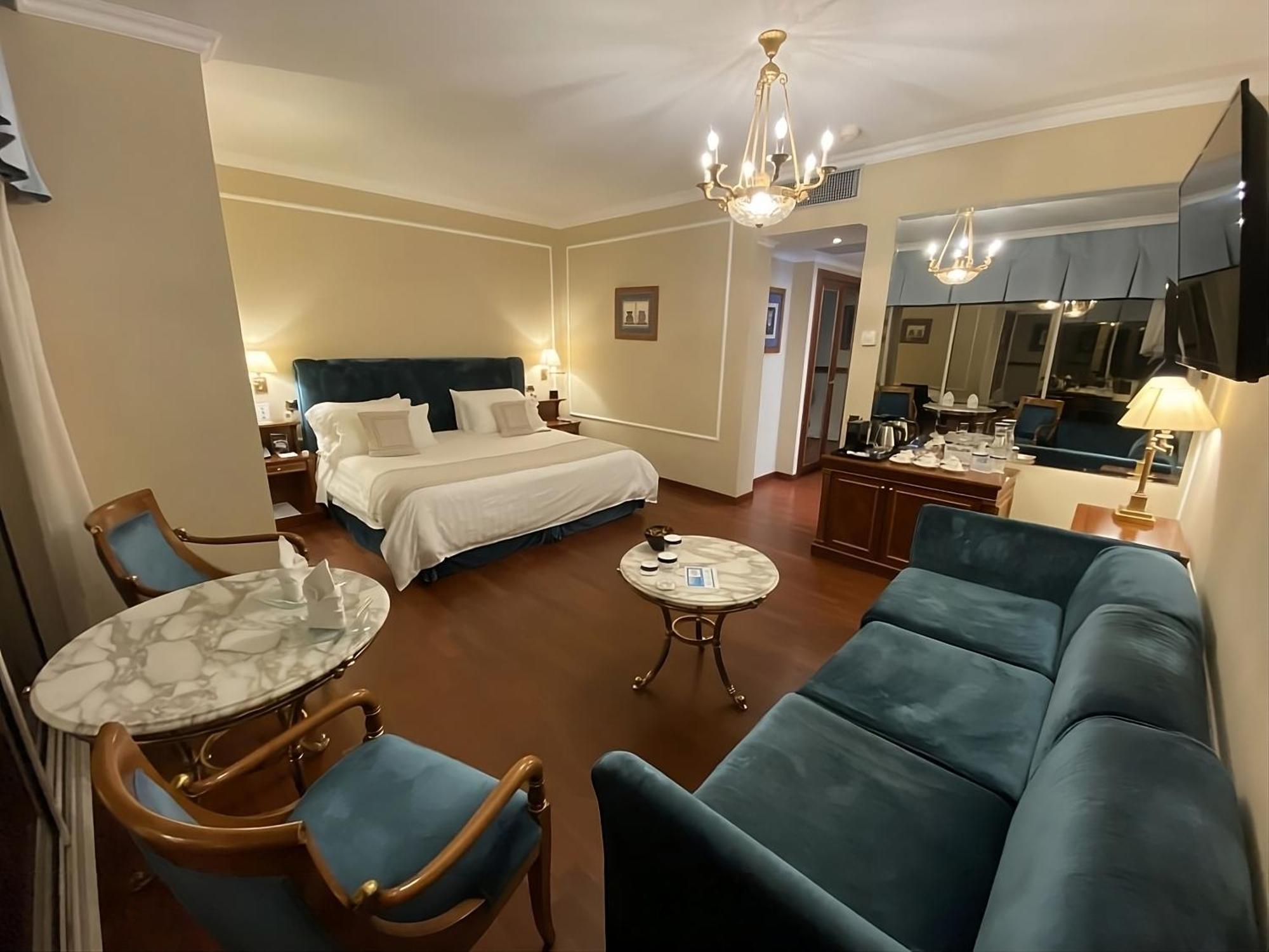 Executive Junior Suite