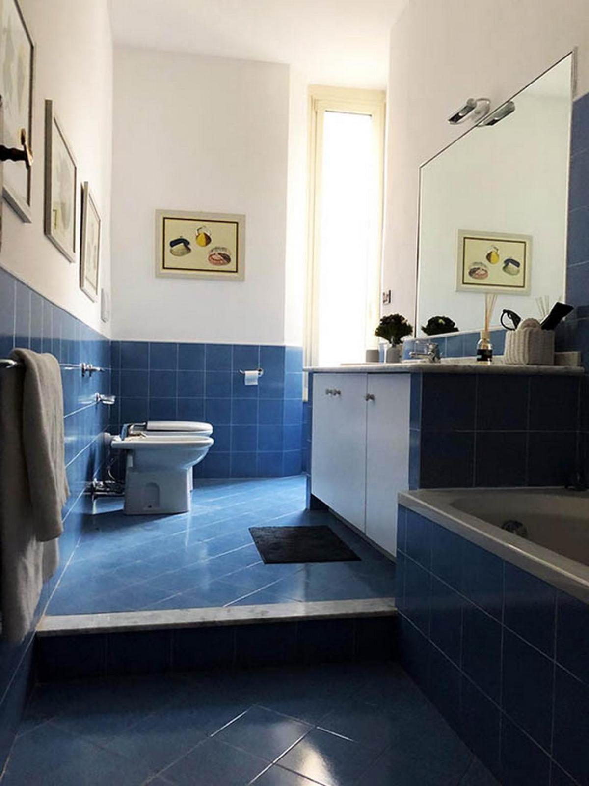 Double Room with Shared Bathroom,1540132585:JPEG