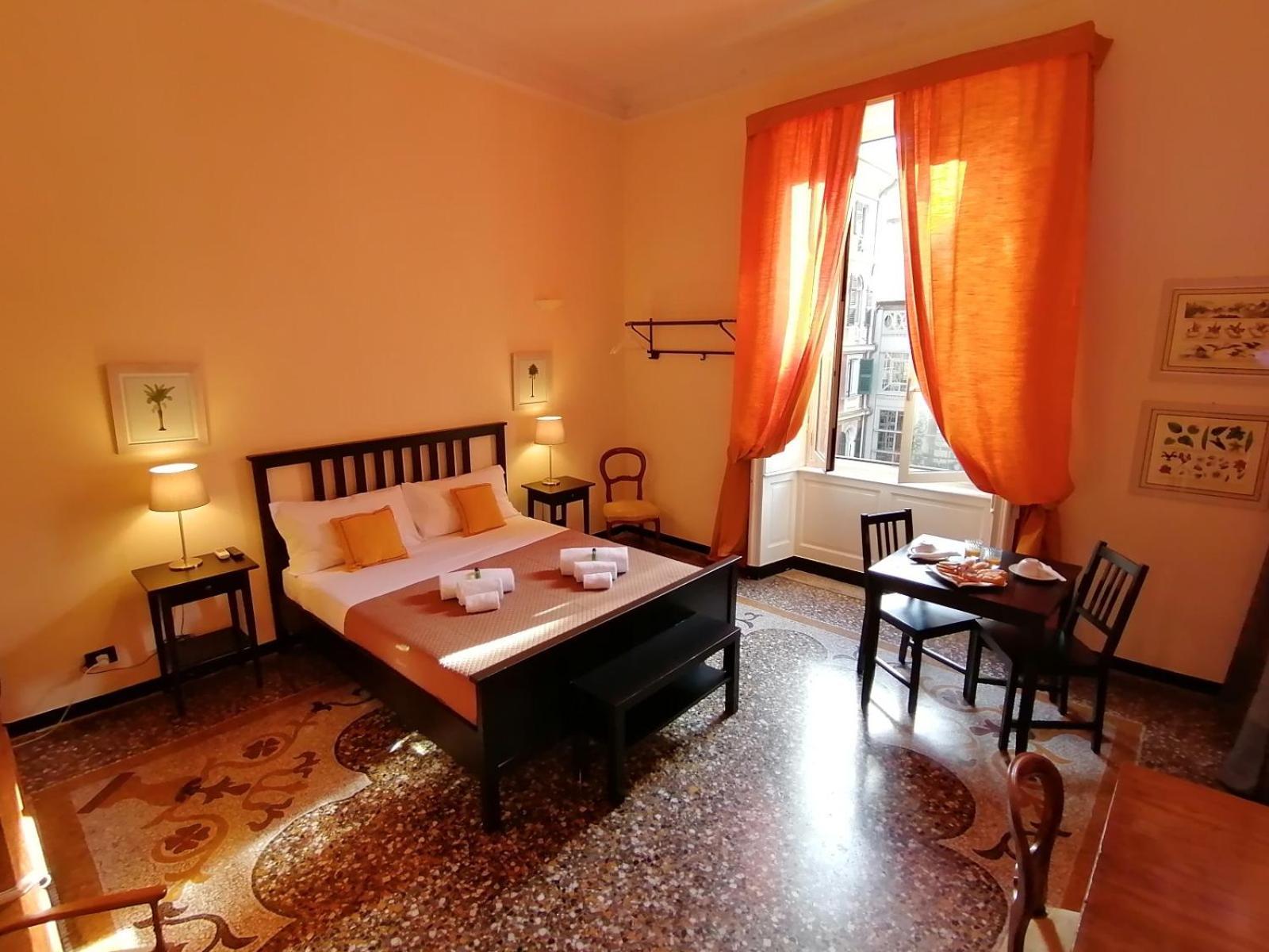 Double Room Private Bathroom