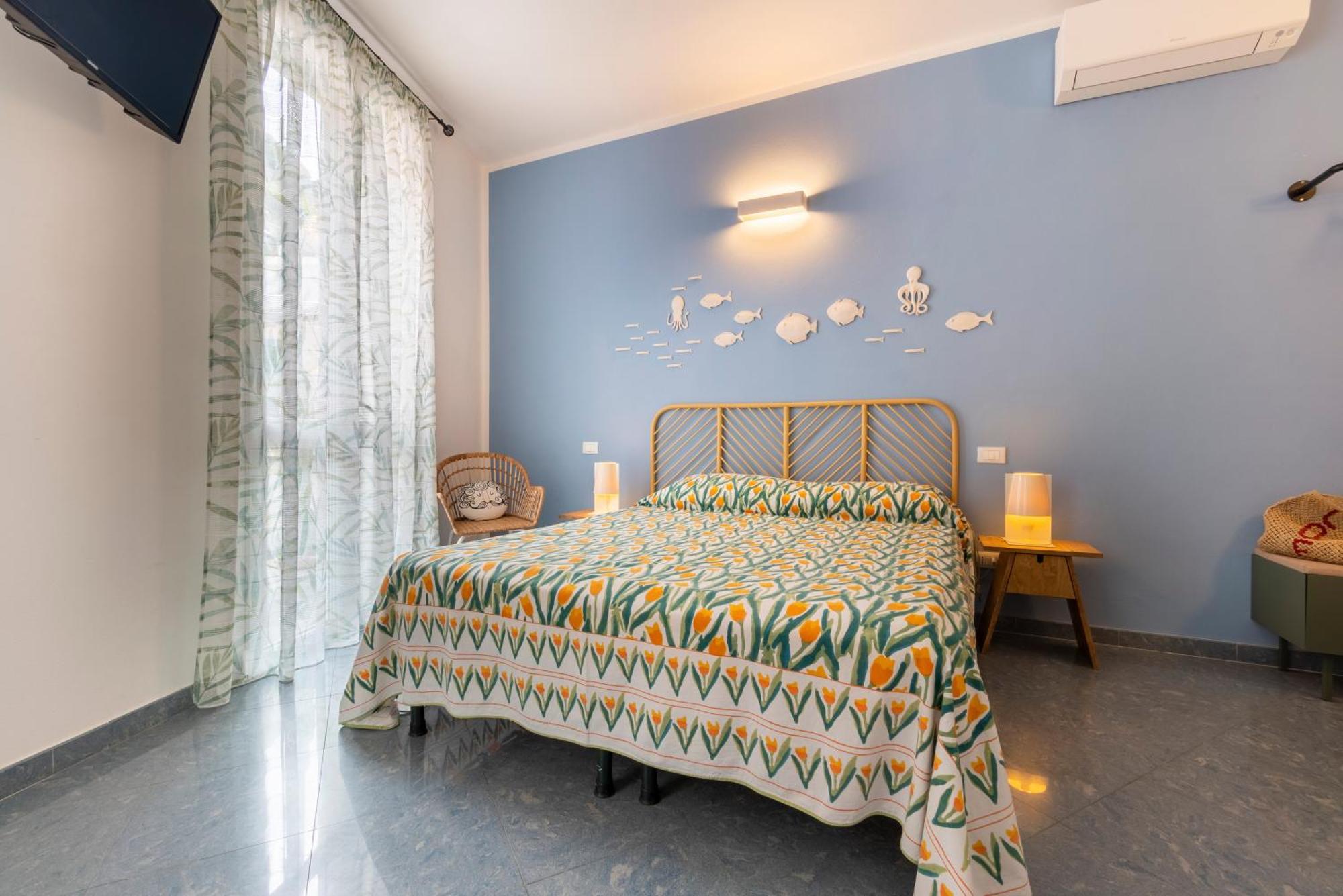 Deluxe Double Room Balcony,1544904151:JPEG