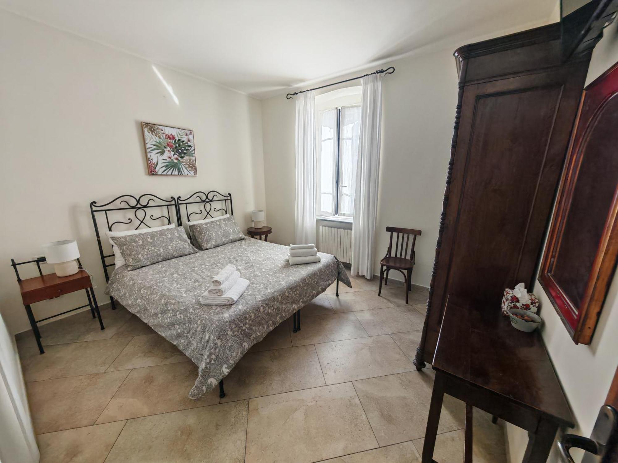Camera Matrimoniale/Doppia con Letti Singoli con Bagno Privato