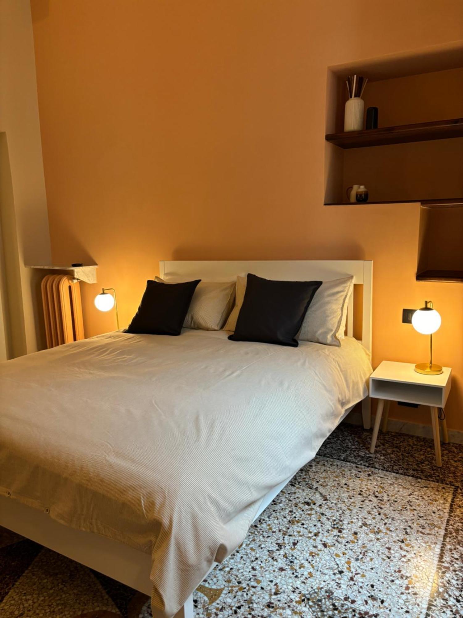 Double Room Private External Bathroom