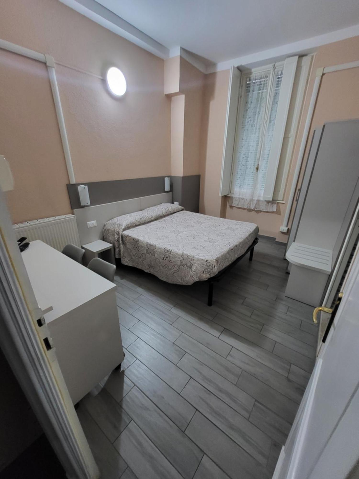 Double Room with Private Bathroom,1598899695:JPEG