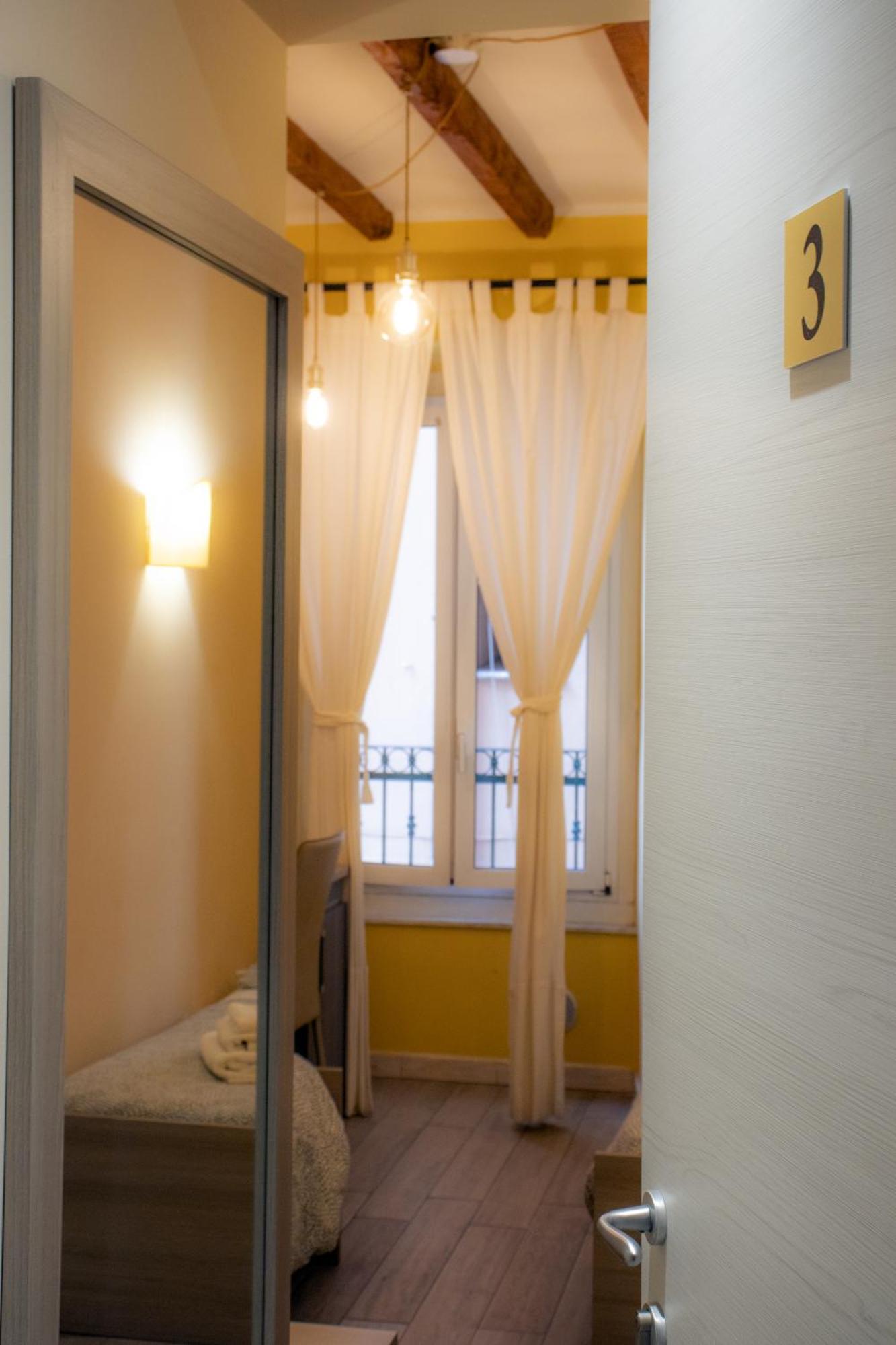 Budget Single Room