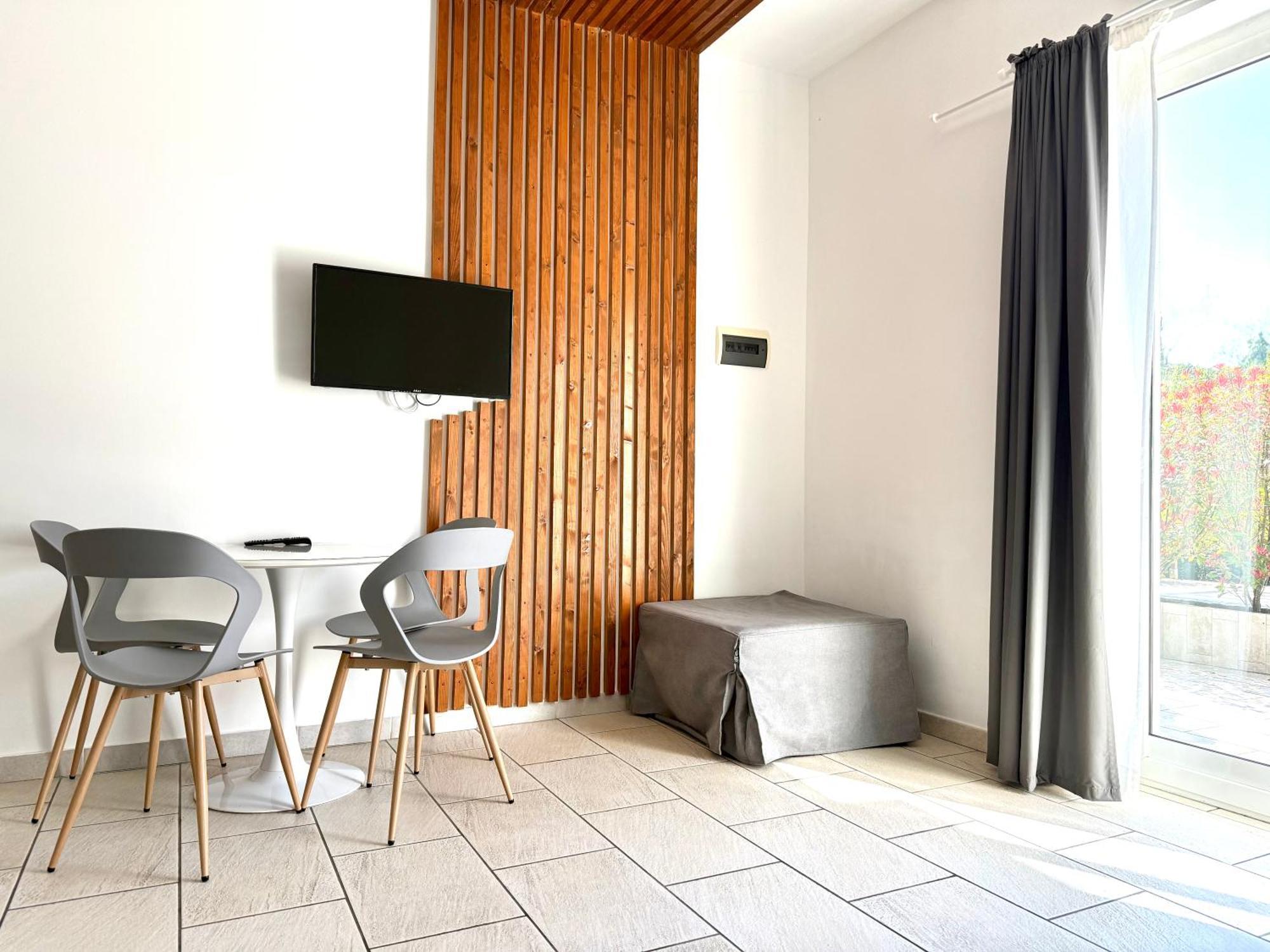 Superior Apartment