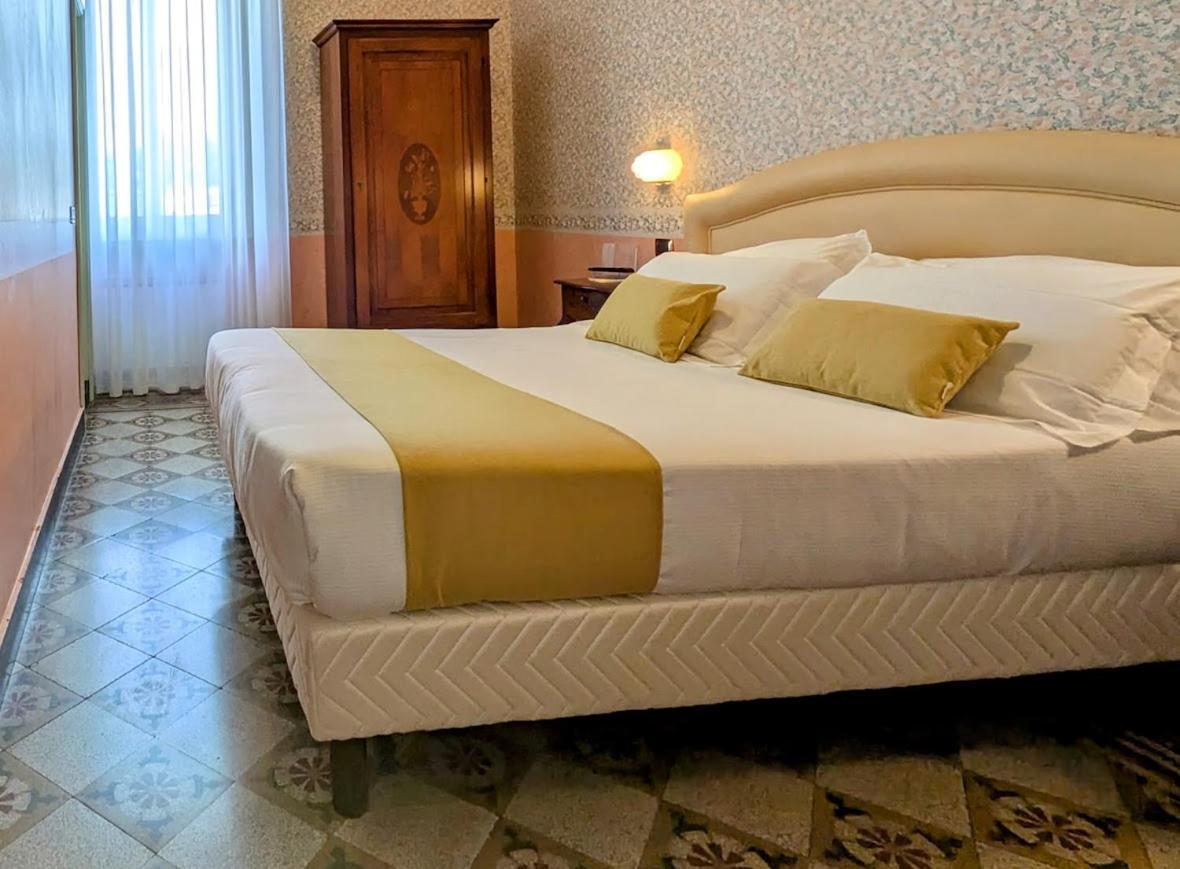 Superior Double Room,1665410769:JPEG