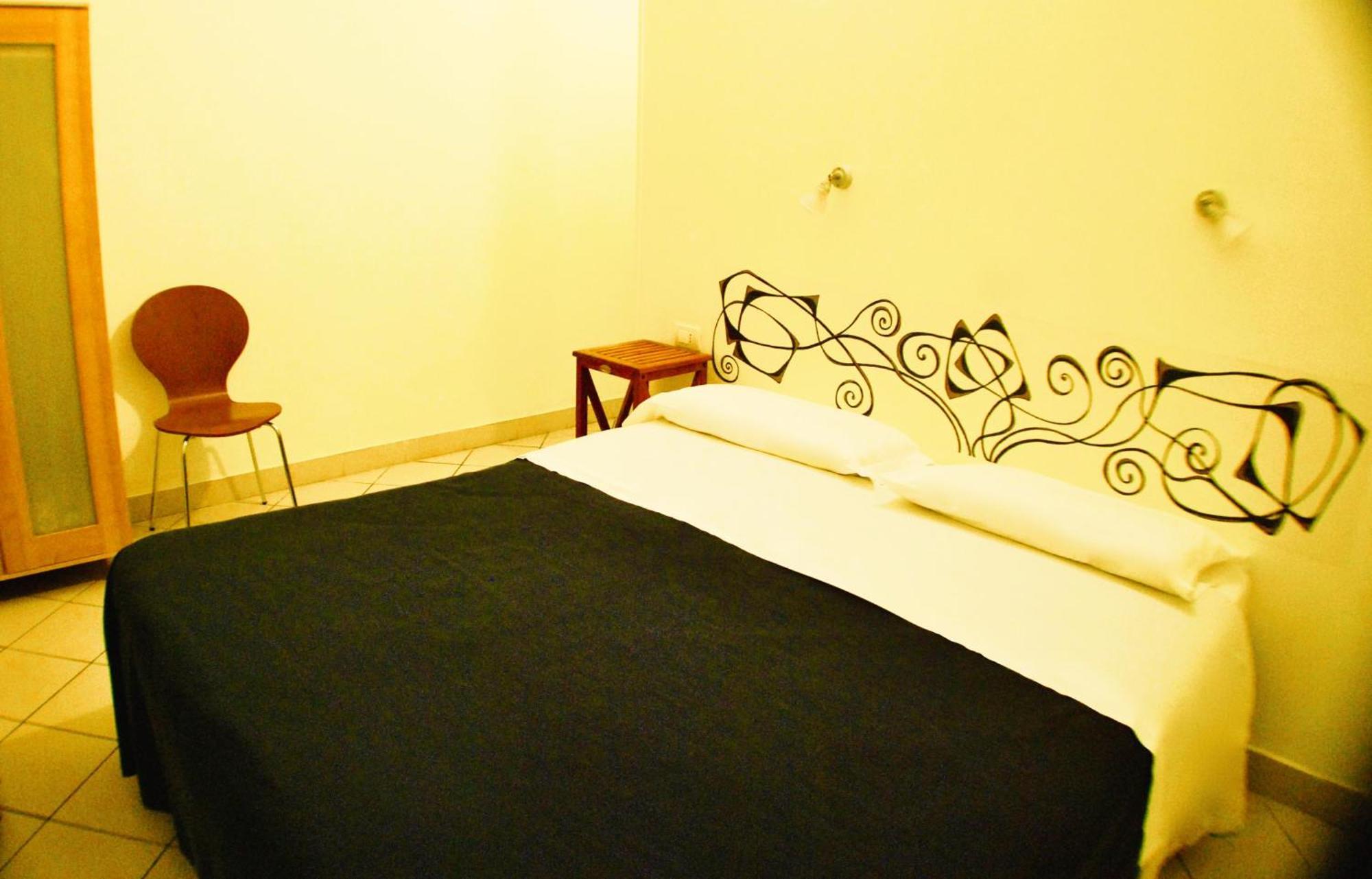 Double Room Private Bathroom