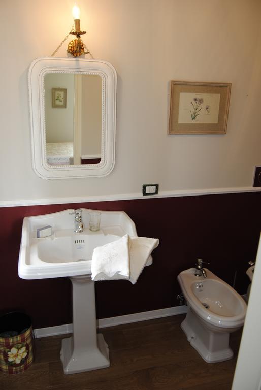 Double Room with Balcony,1557507643:JPEG