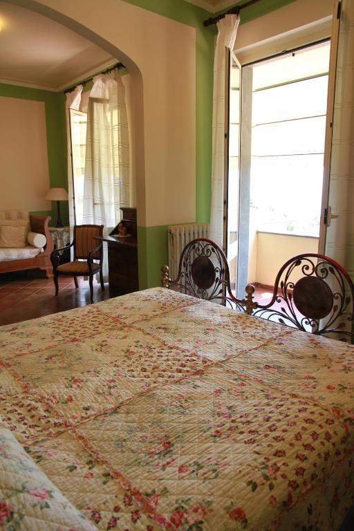 Double Room,19469111:JPEG