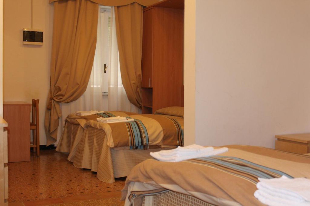 Quadruple Room,37171393:JPEG