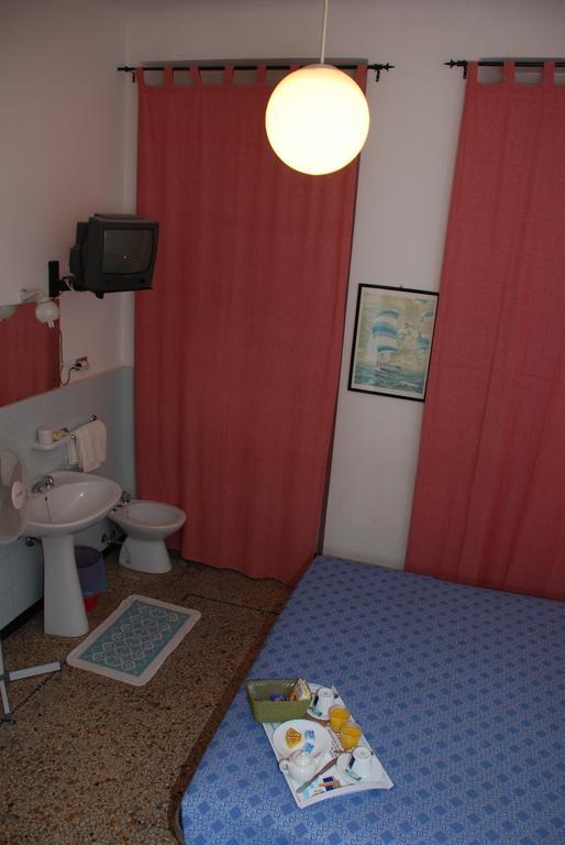 Chambre Double Standard avec Salle de Bains Commune