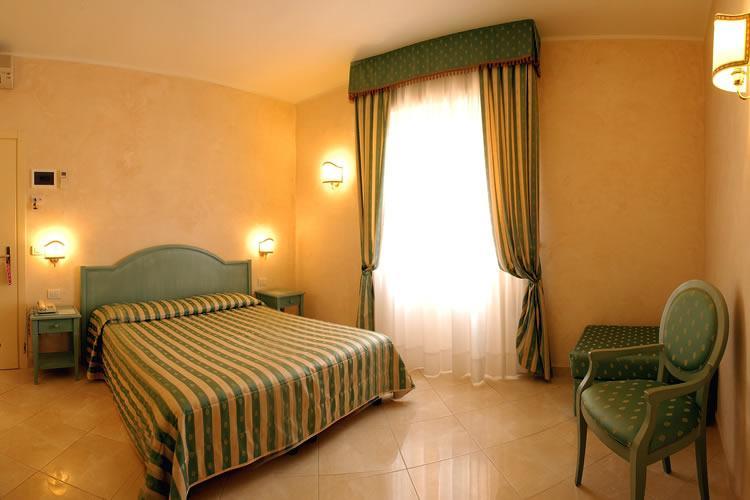 Double Room with Balcony,1658795194:JPEG