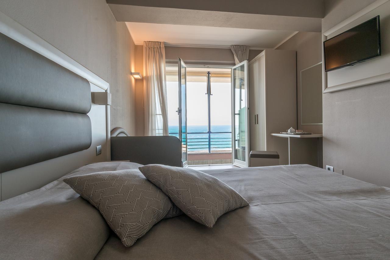 Chambre Double Supérieure - Vue sur Mer