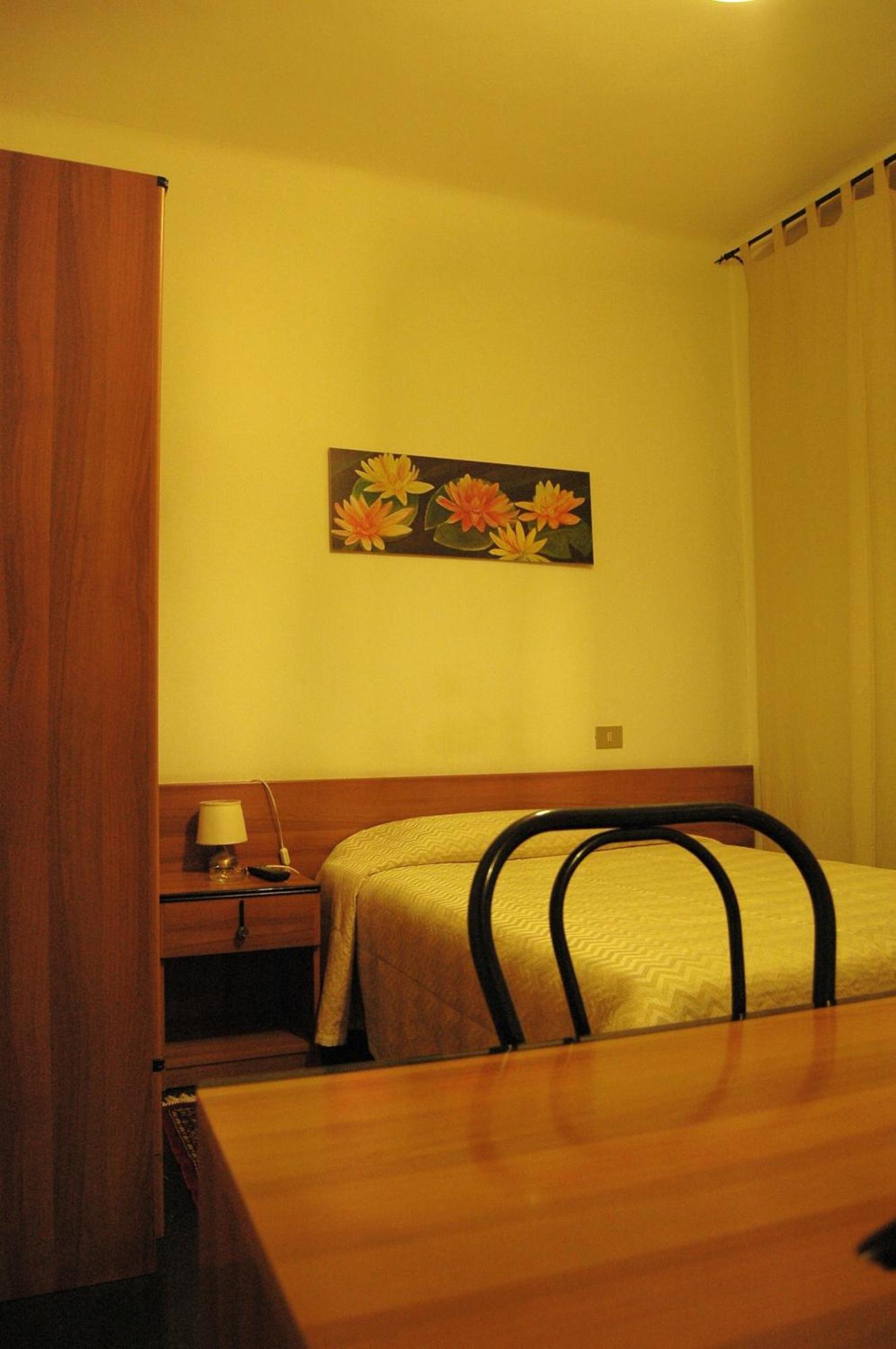 Single Room Private Bathroom