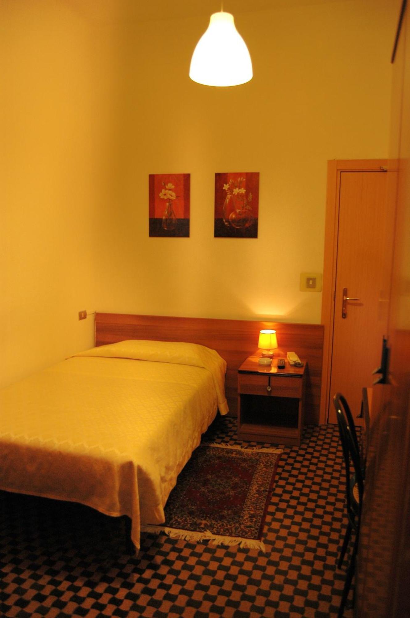 Single Room Private Bathroom