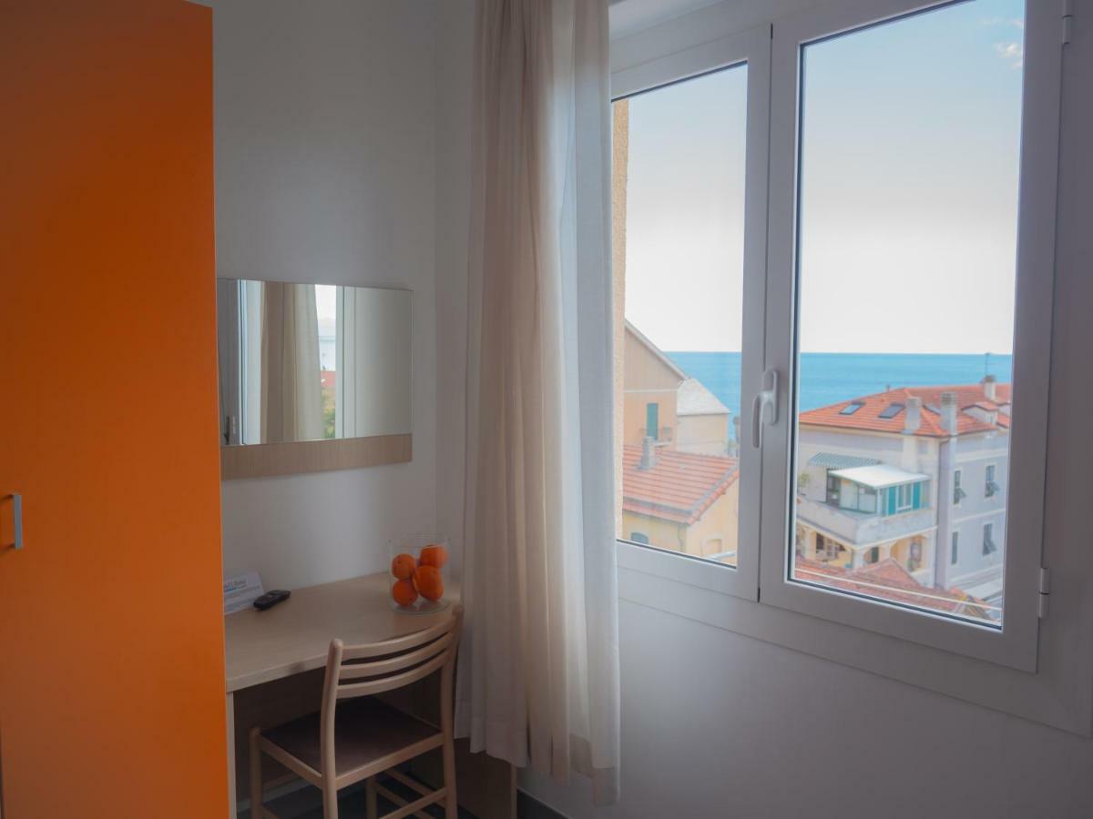 Double Room with Sea View,835180151:JPEG