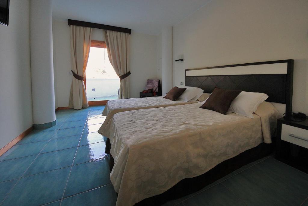 Chambre Double ou Lits Jumeaux