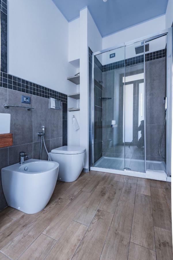 Camera Matrimoniale/Doppia con Letti Singoli con Bagno Privato