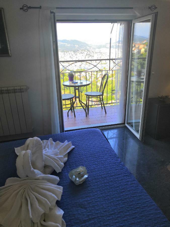 Deluxe Double Room Private Bathroom Sea View