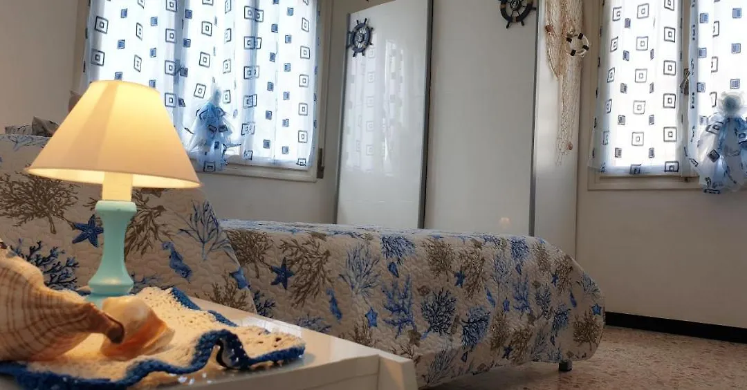 Casa Vacanza Marina, In Pieno Centro A Pochi Passi Dal Mare E Con Aria Condizionata!-1