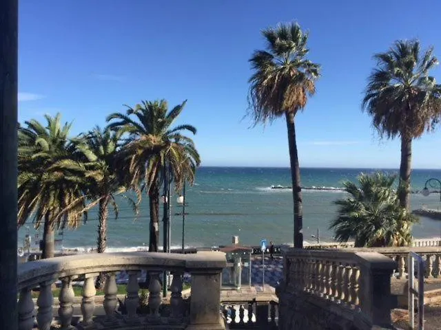 Petit Avec Classe Sanremo-1
