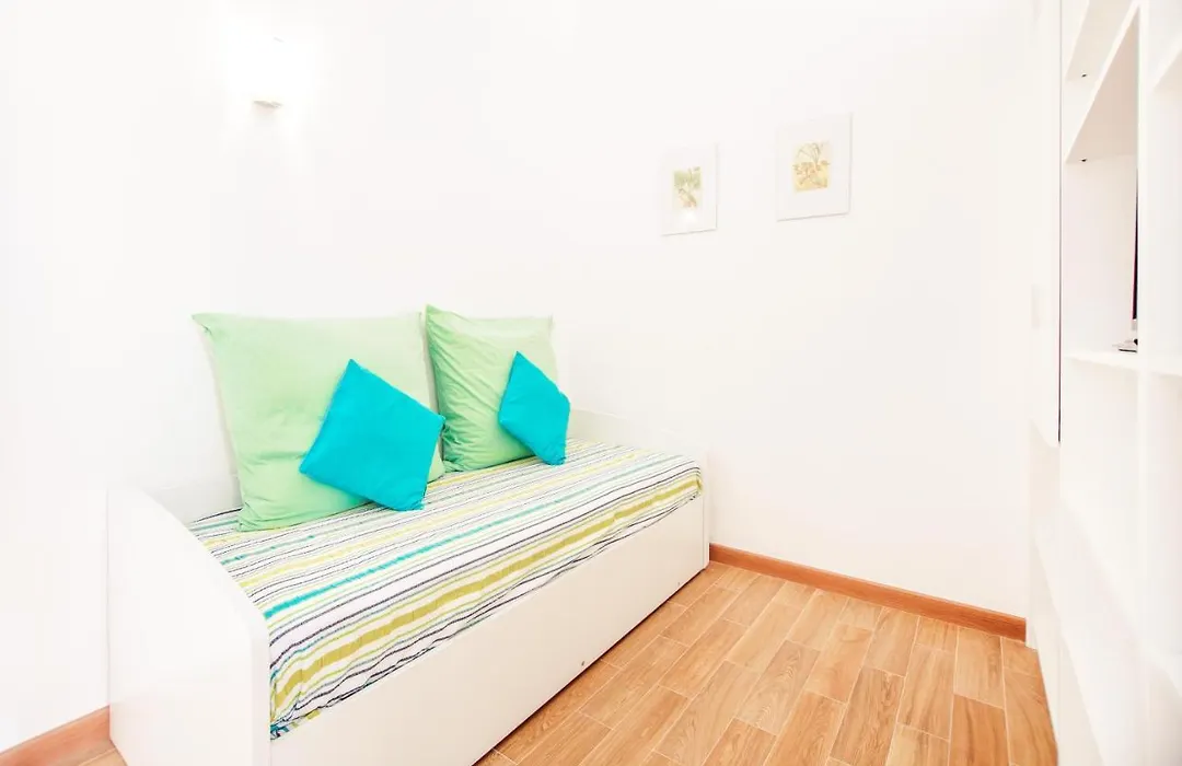 Cuore Di Sanremo Apartment And Free Parking-1