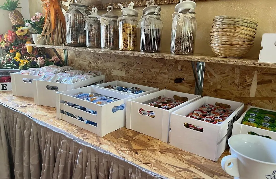 Hotel Capri-1