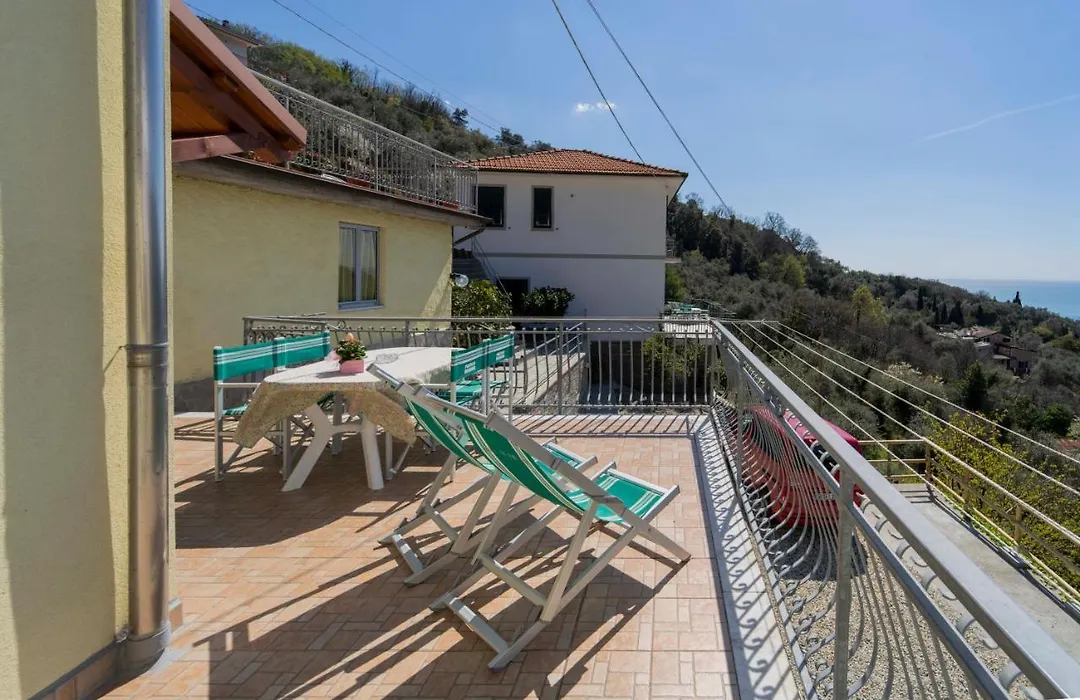 Casa Vacanza Il Portico-1